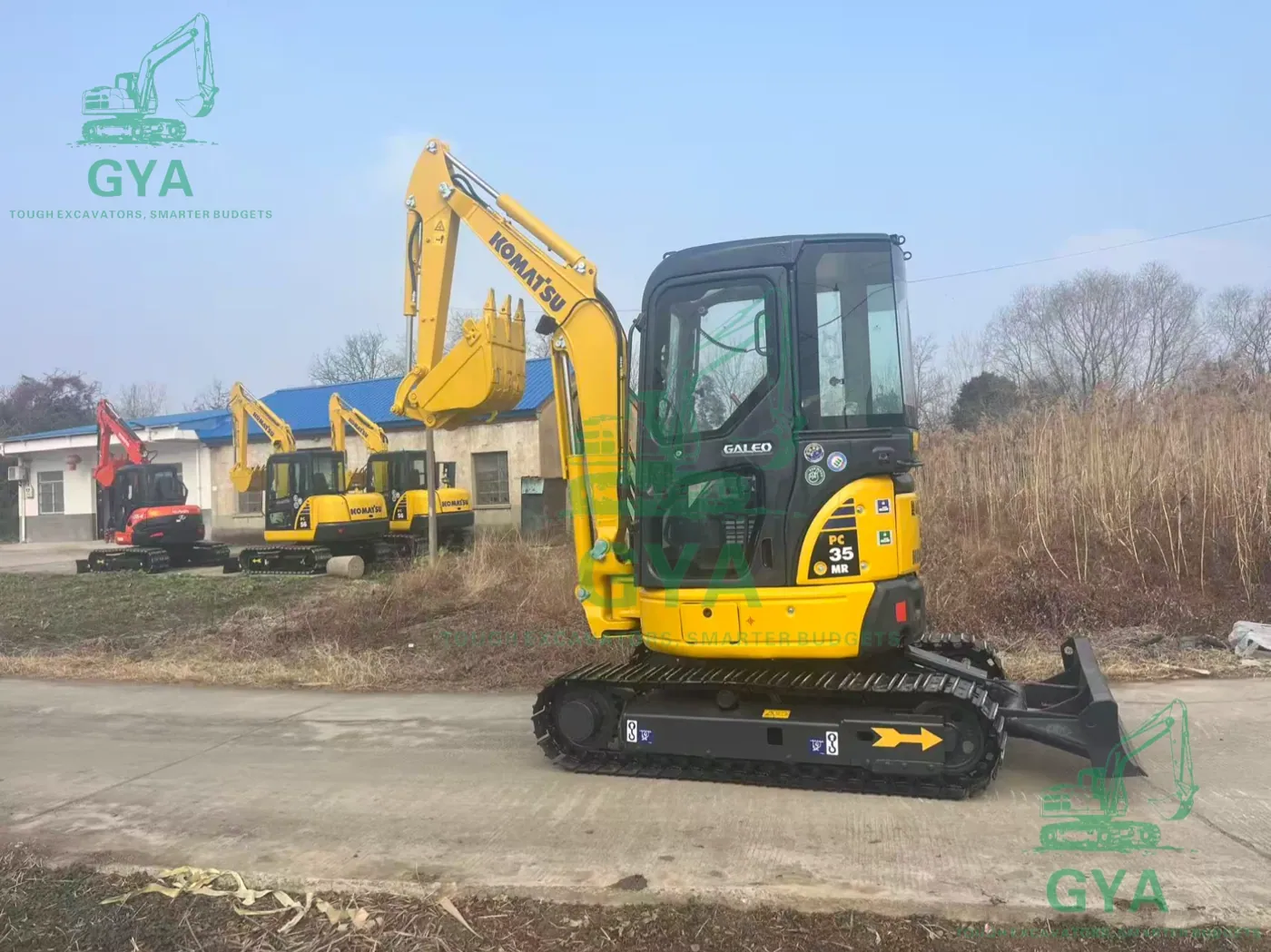 Used Komatsu PC35MR excavator for export from China