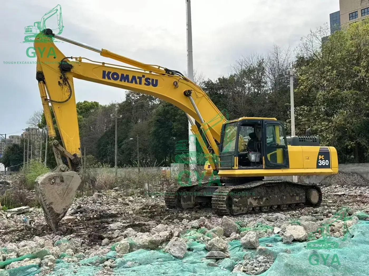 Used Komatsu PC360-8
