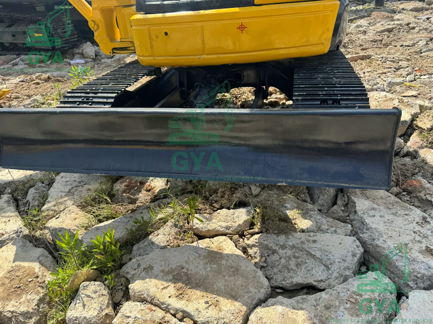 Used Komatsu PC40MR